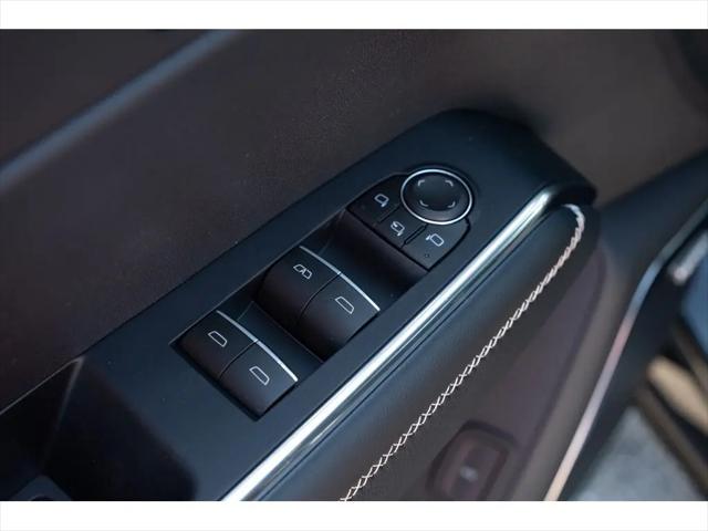 2026 GMC Acadia Denali AWD