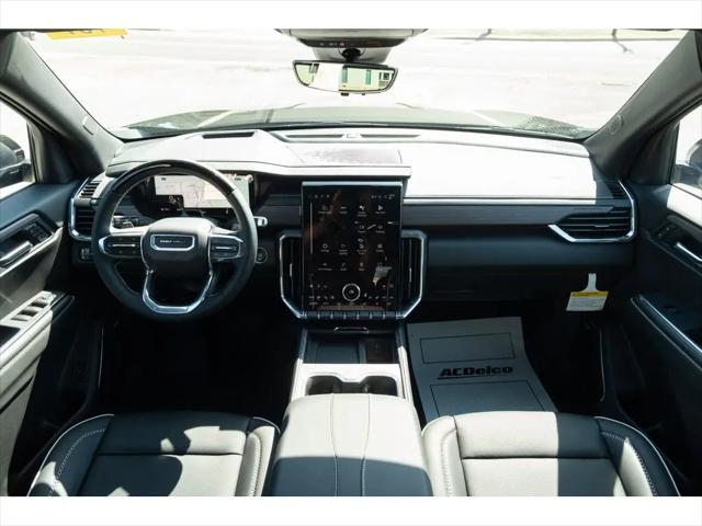 2026 GMC Acadia Denali AWD