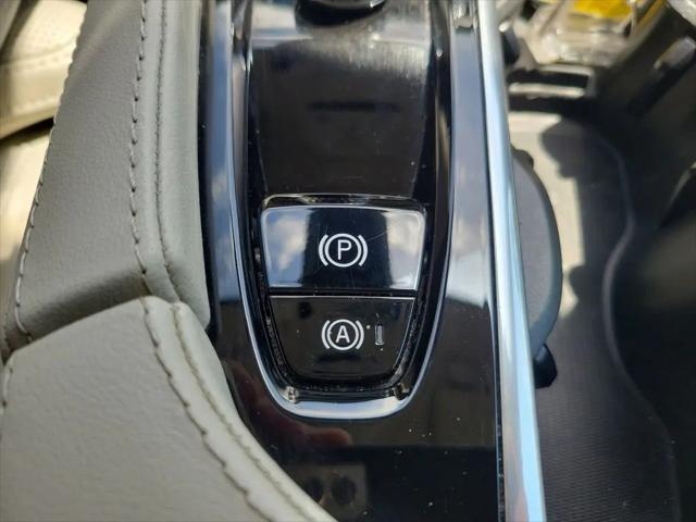 2023 Volvo XC90 B6 Ultimate 6-Seater