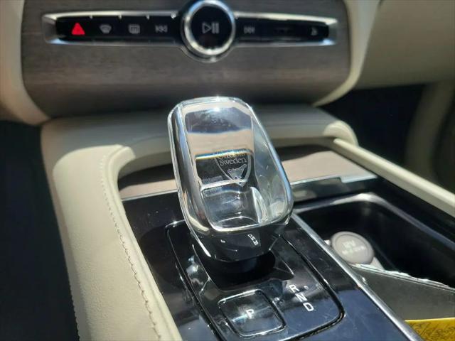 2023 Volvo XC90 B6 Ultimate 6-Seater
