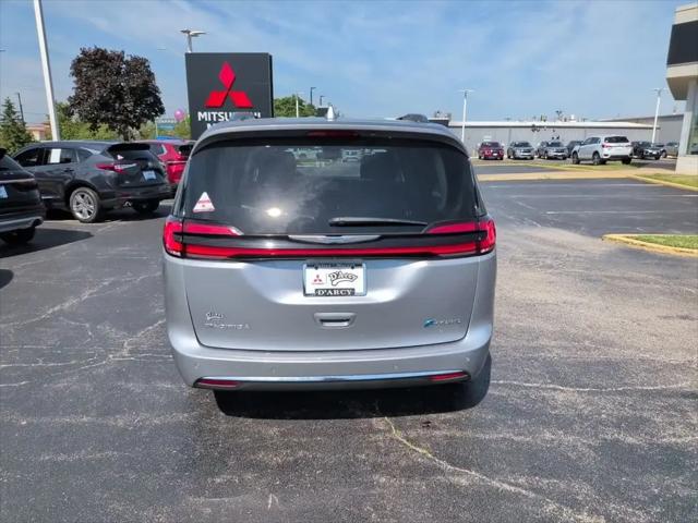 2021 Chrysler Pacifica Hybrid Touring L