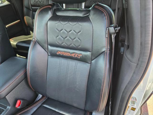 2023 Nissan Frontier Crew Cab PRO-4X 4x4