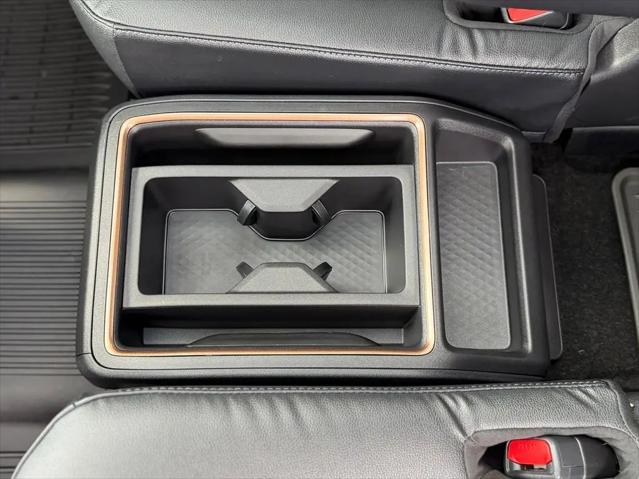 2025 Toyota Grand Highlander Hybrid Platinum MAX