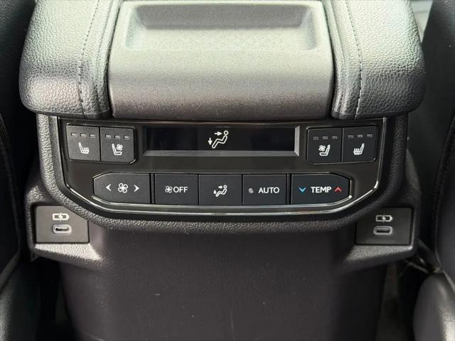 2025 Toyota Grand Highlander Hybrid Platinum MAX
