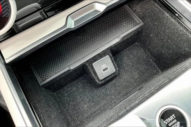 2023 Land Rover Range Rover SV