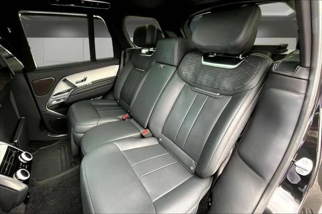 2023 Land Rover Range Rover SV