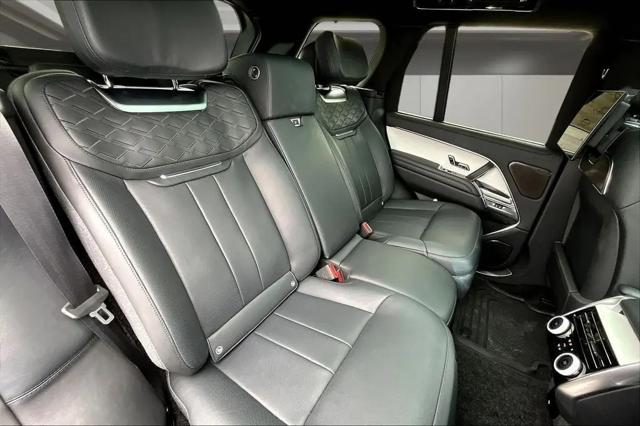 2023 Land Rover Range Rover SV