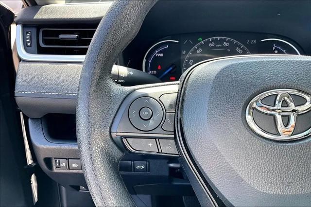 2025 Toyota RAV4 Hybrid XLE