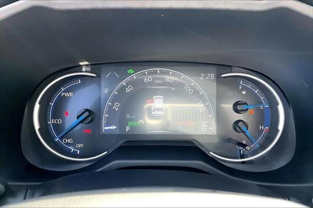 2025 Toyota RAV4 Hybrid XLE