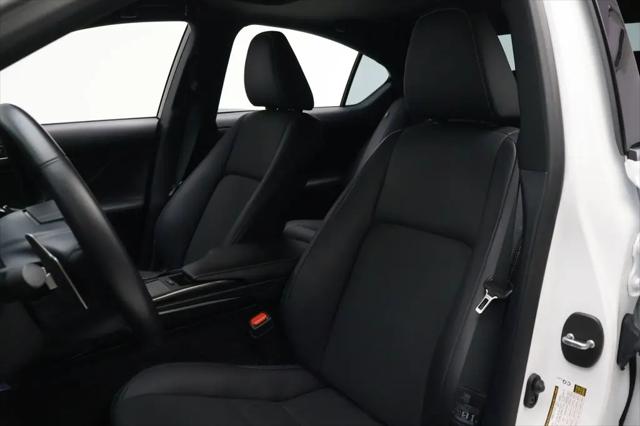 2024 Lexus IS 350 F SPORT Design