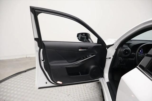 2024 Lexus IS 350 F SPORT Design