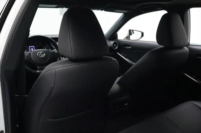 2024 Lexus IS 350 F SPORT Design