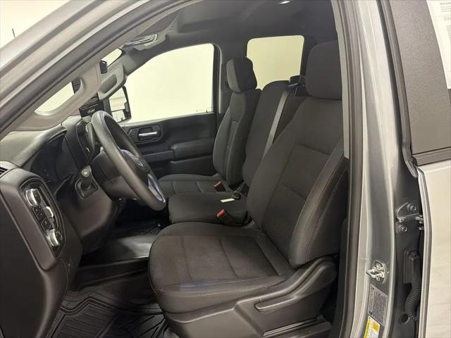 2025 GMC Sierra 2500HD 4WD Double Cab Standard Bed Pro
