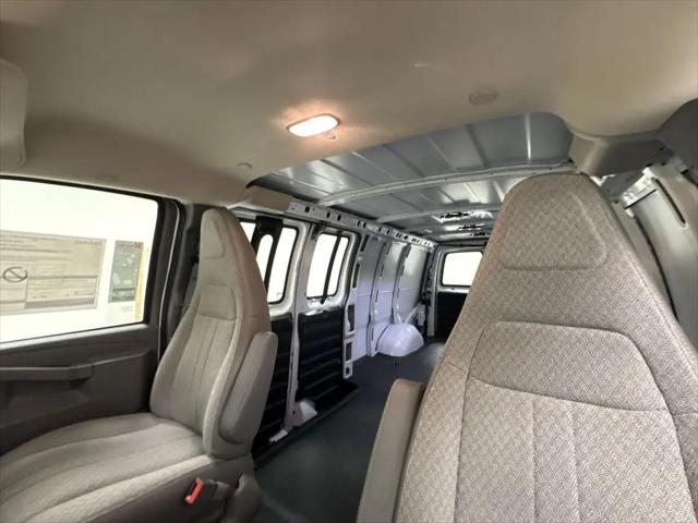 2026 GMC Savana Cargo 2500 Extended Wheelbase, Work Van, RWD