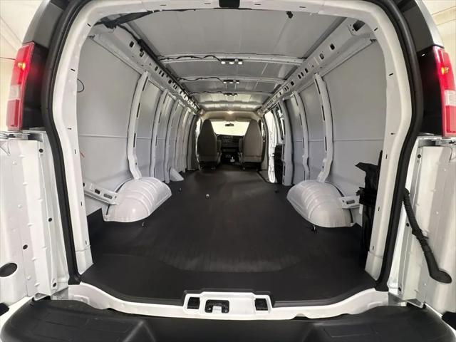 2026 GMC Savana Cargo 2500 Extended Wheelbase, Work Van, RWD
