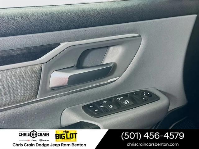2022 Ram 1500 Big Horn Crew Cab 4x4 5'7" Box