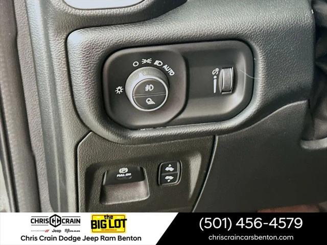 2022 Ram 1500 Big Horn Crew Cab 4x4 5'7" Box
