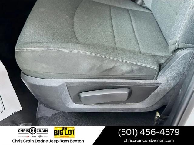 2024 Ram 1500 Classic Warlock Crew Cab 4x4 5'7" Box