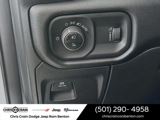 2026 Ram 1500 Express Crew Cab 4x4 5'7" Box