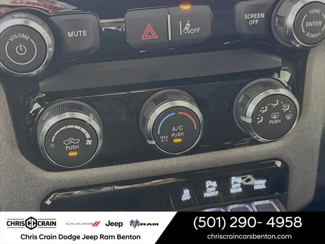 2026 Ram 1500 Express Crew Cab 4x4 5'7" Box