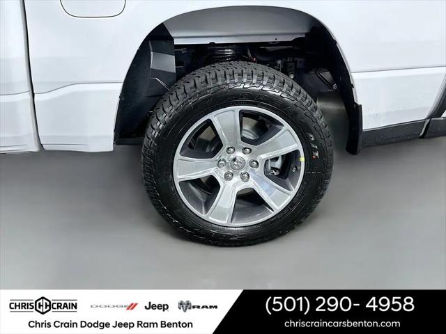 2026 Ram 1500 Express Crew Cab 4x4 5'7" Box