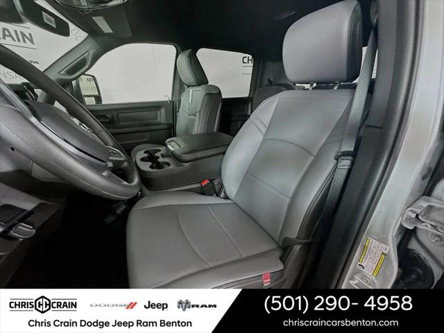 2026 Ram 3500 Tradesman Crew Cab 4x4 8' Box