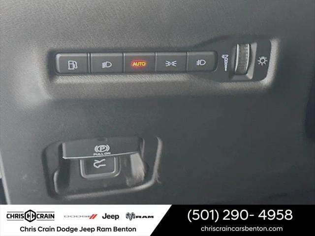 2026 Jeep Cherokee Laredo 4x4