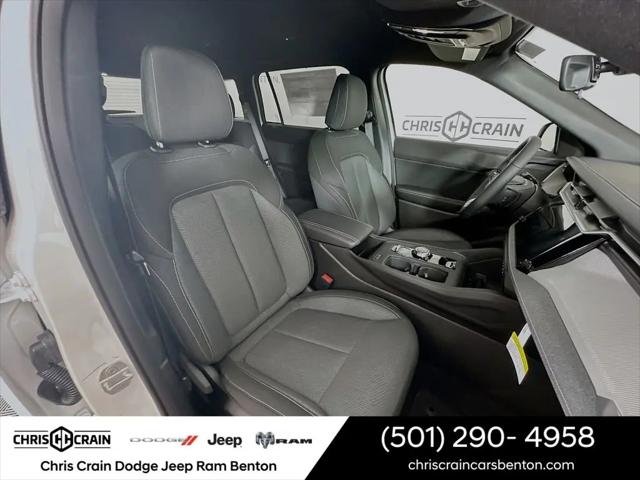 2026 Jeep Cherokee Laredo 4x4