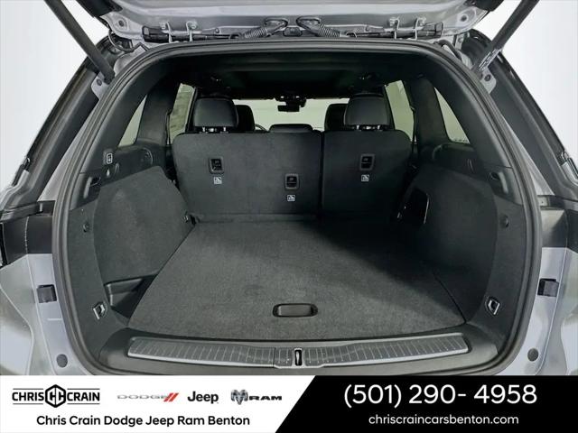 2026 Jeep Grand Cherokee Summit 4x4