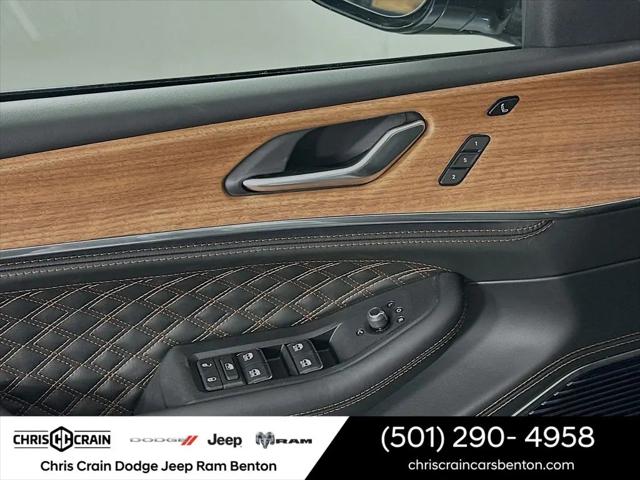 2026 Jeep Grand Cherokee Summit 4x4
