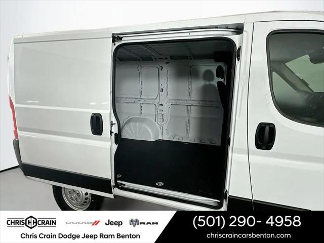 2026 Ram ProMaster Cargo Van Tradesman Low Roof 118 WB w/Pass Seat