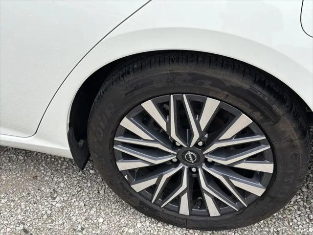 2025 Nissan Altima SV FWD