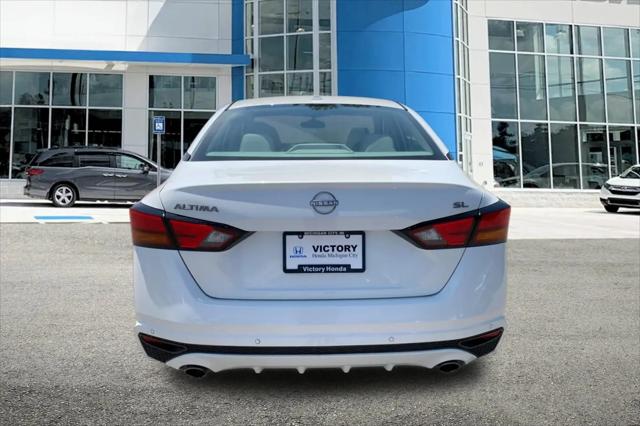 2024 Nissan Altima SL FWD