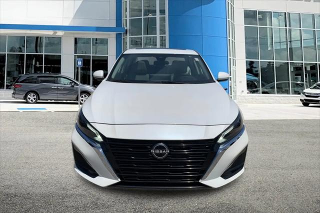 2024 Nissan Altima SL FWD