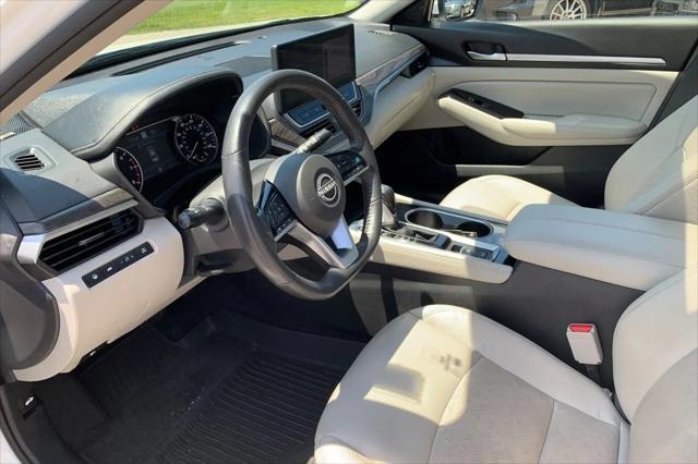 2024 Nissan Altima SL FWD