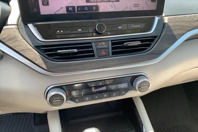 2024 Nissan Altima SL FWD