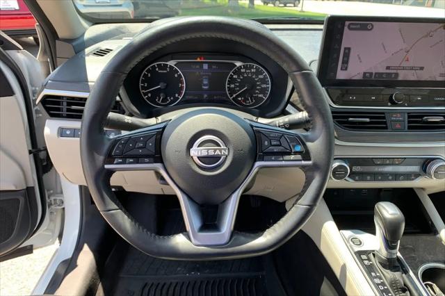 2024 Nissan Altima SL FWD