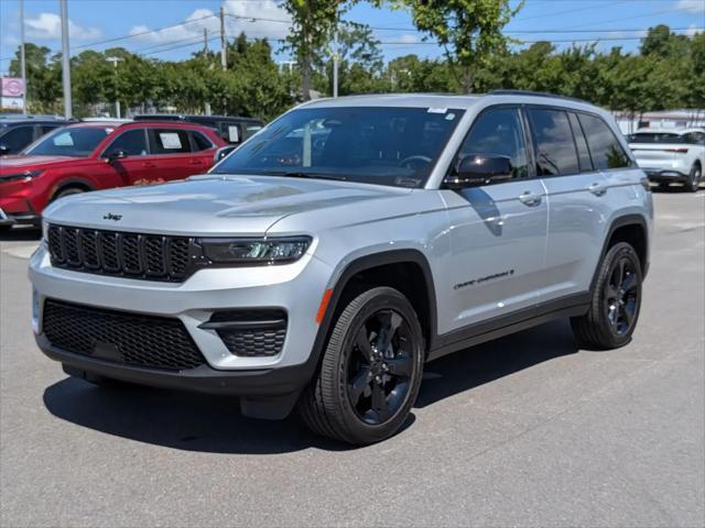 2025 Jeep Grand Cherokee Altitude X 4x4
