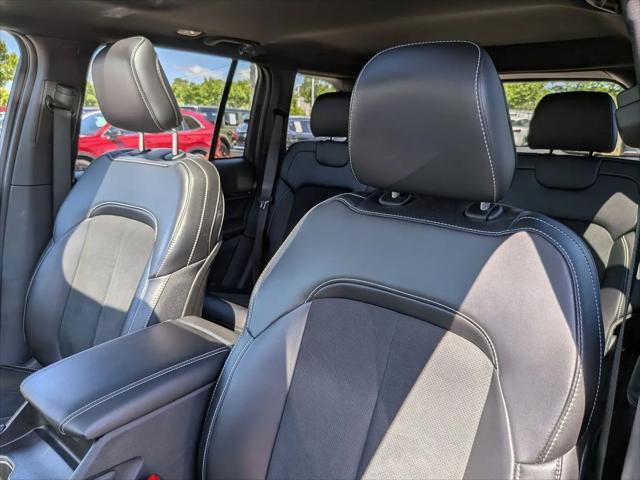2025 Jeep Grand Cherokee Altitude X 4x4
