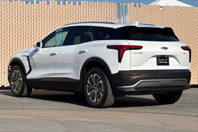 2024 Chevrolet V Blazer eAWD 2LT