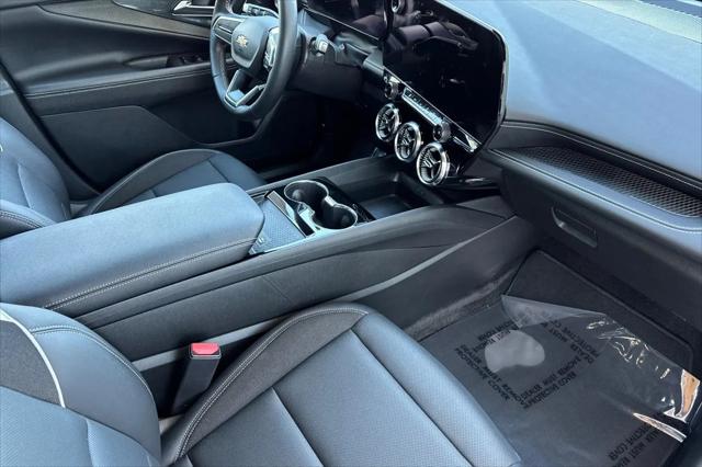 2024 Chevrolet V Blazer eAWD 2LT