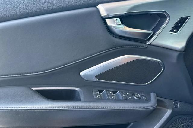 2023 Acura RDX Standard