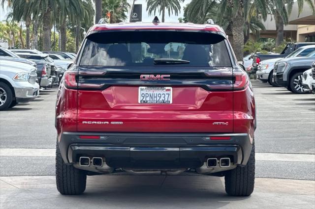 2024 GMC Acadia AWD AT4