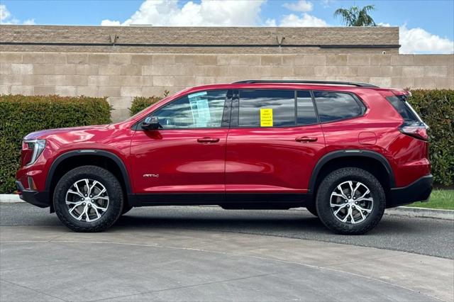 2024 GMC Acadia AWD AT4
