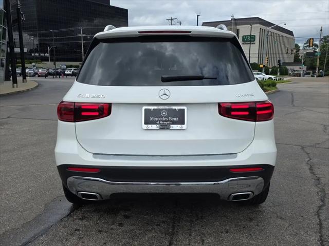 2026 Mercedes-Benz GLB 4MATIC
