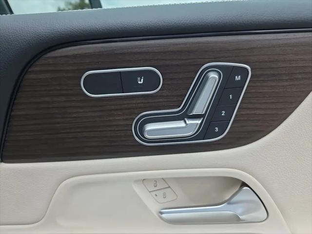 2026 Mercedes-Benz GLB 4MATIC