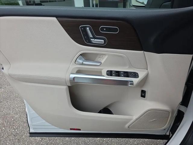 2026 Mercedes-Benz GLB 4MATIC