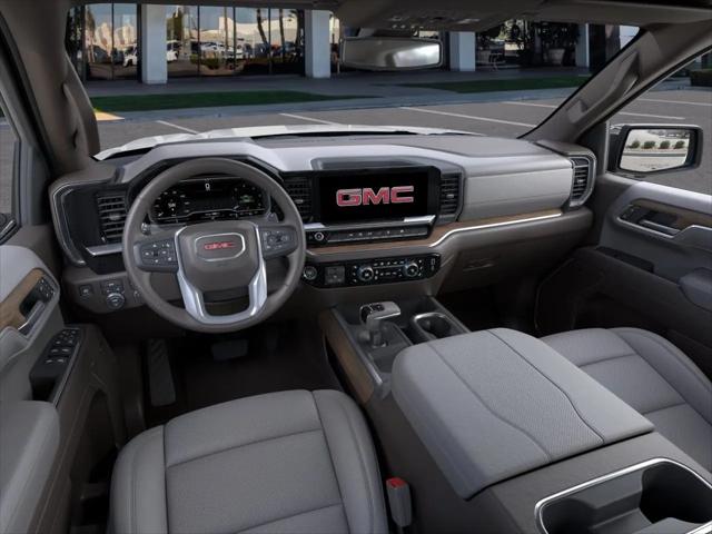 2026 GMC Sierra 1500 Crew Cab, Short Bed, SLT, 4WD