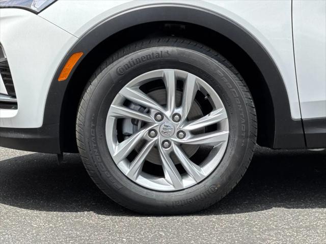 2026 Buick NV Preferred FWD