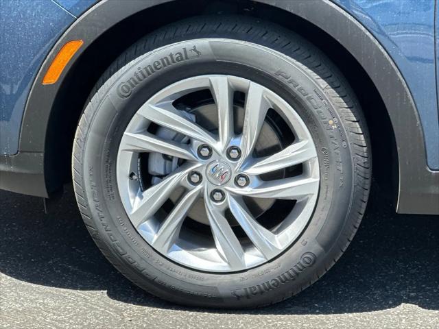 2026 Buick NV Preferred FWD
